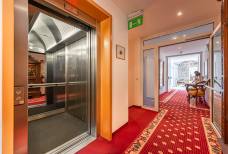 Hotel Goldene Rose - Ascensore