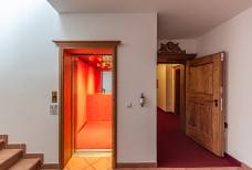 Hotel Girlanerhof - Fahrstuhl Dependance