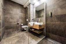 Hotel Gnaid - Bagno camera 204