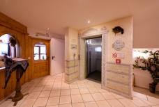 Hotel Schwarzenbach - Ascensore