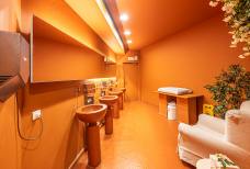 Thuniversum - Bagno all'ingresso