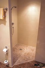 Bamboo Hotel & Lifestyle - Badezimmer Suite nr. 17 - Dependance