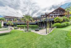 Andreus Golfhotel - Giardino e piscina olimpica