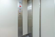 AquaForum - Fahrstuhl
