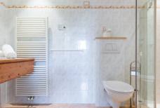 Badezimmer 107