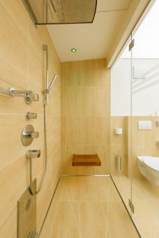 Hotel Meranerhof - Badezimmer Suite Nr. 202