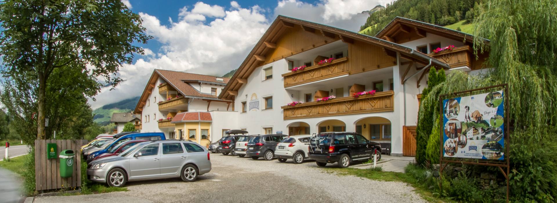 Sonja Hotel
