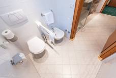 Bagno della stanza 105