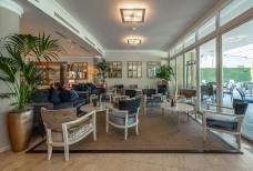 Speisesaal und Bar