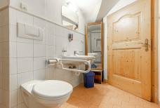 Bad Schüsslerhof - Bagno accessibile nel corridoio ad uso privato