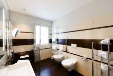 Hotel Fayn - Badezimmer 301