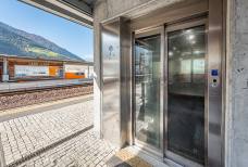 Bahnhof Laas - Fahrstuhl 1