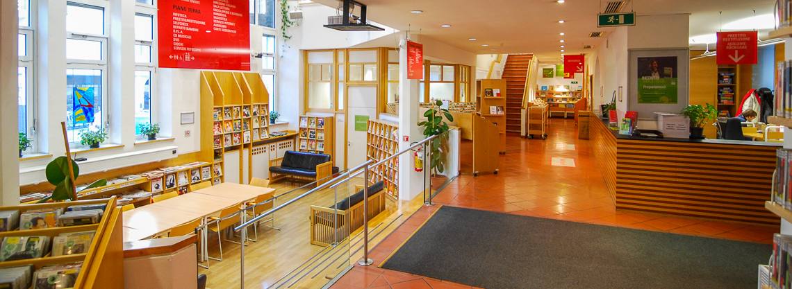 Biblioteca civica Merano