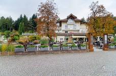 Restaurant „Lacus“: Terrazza „Rast am See“