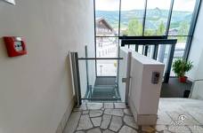 Piscina Balneum - Piattaforma elevatrice