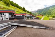 Kabinenbahn Klausberg Express: Rampe