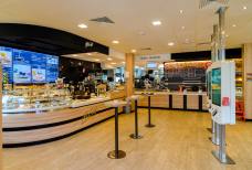 McDonald's Merano - Ordinazioni e sala ristorante