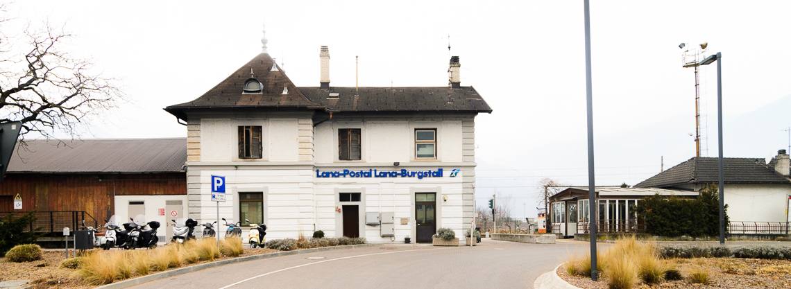 Stazione di Lana / Postal