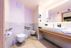 Hotel Torgglhof - Bagno Pergola Junior Suite n. 103