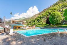 Schwimmbad Schlanders - Schwimmbad und Kinderbecken  