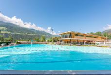 Schwimmbad Schlanders - Schwimmbad und Kinderbecken  