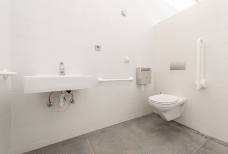  Schwimmbad Schlanders - ToiletteSchwimmbad Schlanders - Toilette