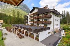 Hotel Dolomitenhof - Terrasse